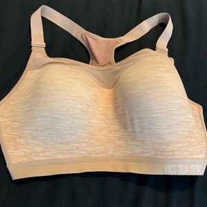 Victoria Sport by VS Sports Bra 34DDD